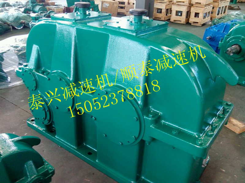 QJRS-D140,QJRS-D170,QJRS-D200,QJRS-D236,QJRS-D280,QJRS-D335,QJRS-D400,QJRS-D450,QJRS-D500,QJRS-D560,QJRS-D630,QJRS-D710,QJRS-D800,QJRS-D900,QJRS-D1000起重機減速器